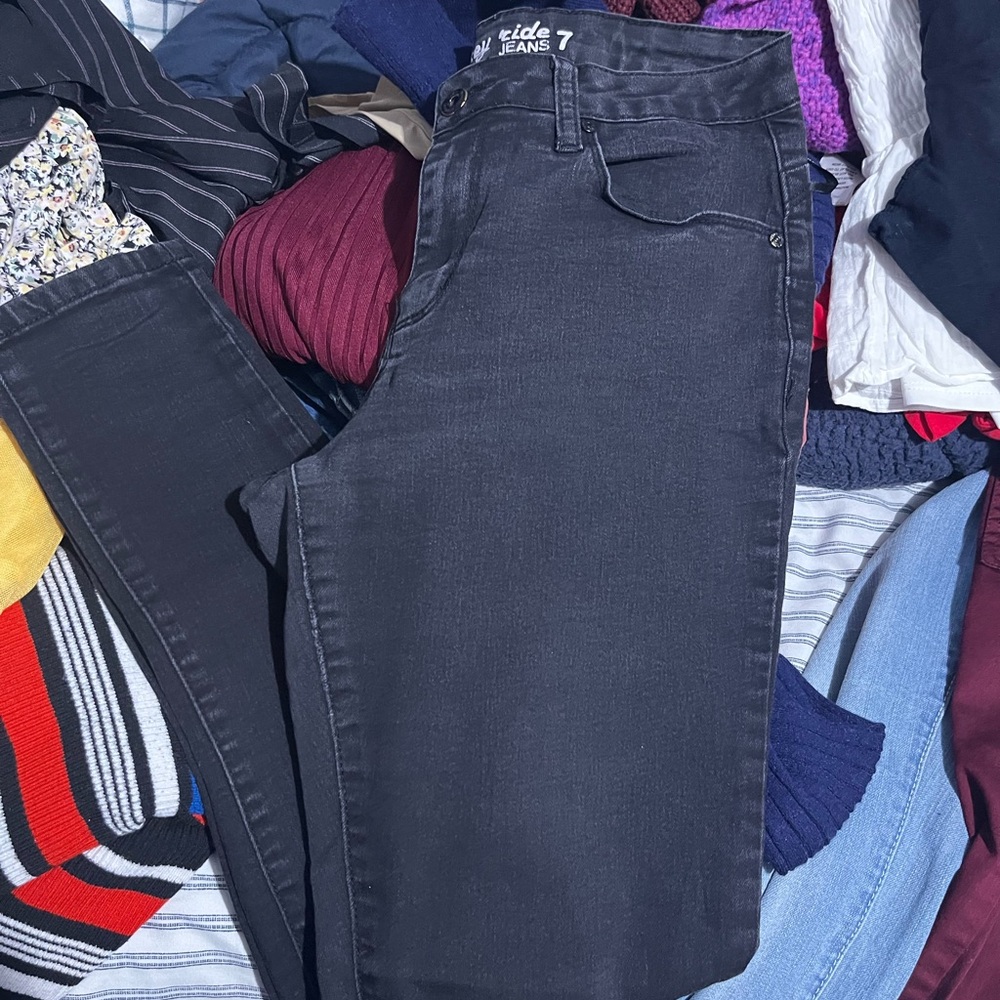 Women’s Black Skinny Jeans